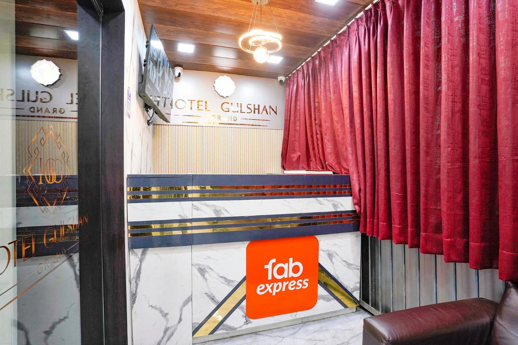 Fabexpress Gulshan Grand - Nr Gateway Of India Мумбаи Экстерьер фото